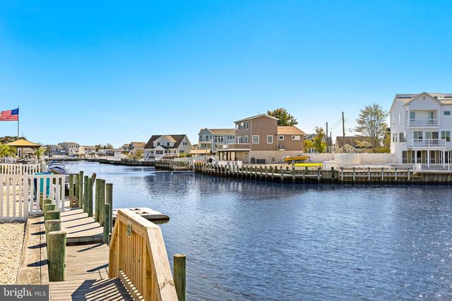 975 BEACH HAVEN WEST BLVD, Manahawkin, NJ 08050