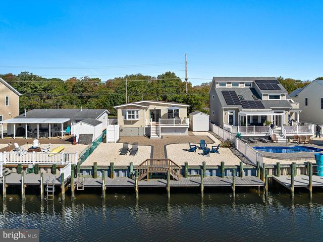 975 BEACH HAVEN WEST BLVD, Manahawkin, NJ 08050