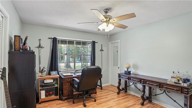 547 S 6th Street, Jesup, GA 31545