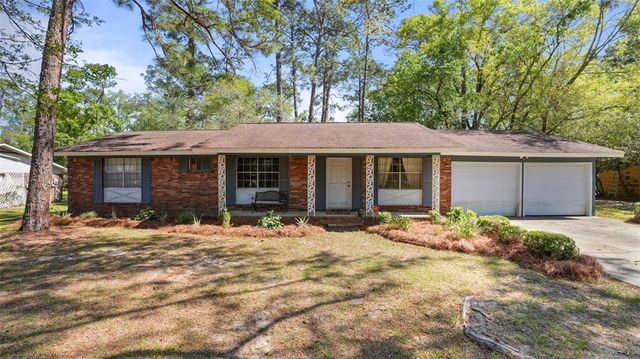 547 S 6th Street, Jesup, GA 31545