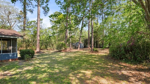 547 S 6th Street, Jesup, GA 31545