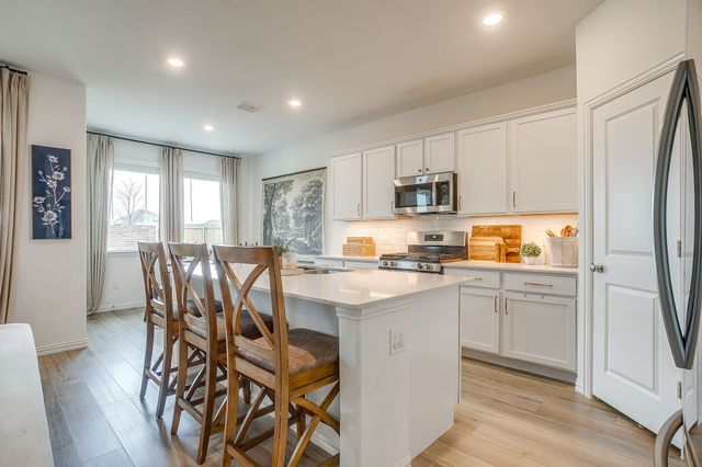 2504 Starwater Drive, Fort Worth, TX 76179