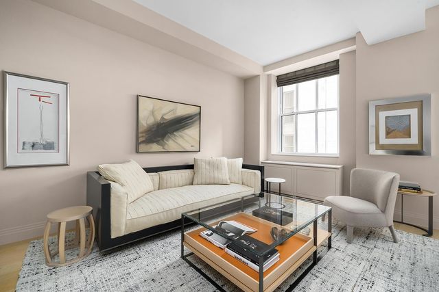 1 Wall St Apt 926, New York City, NY 10005