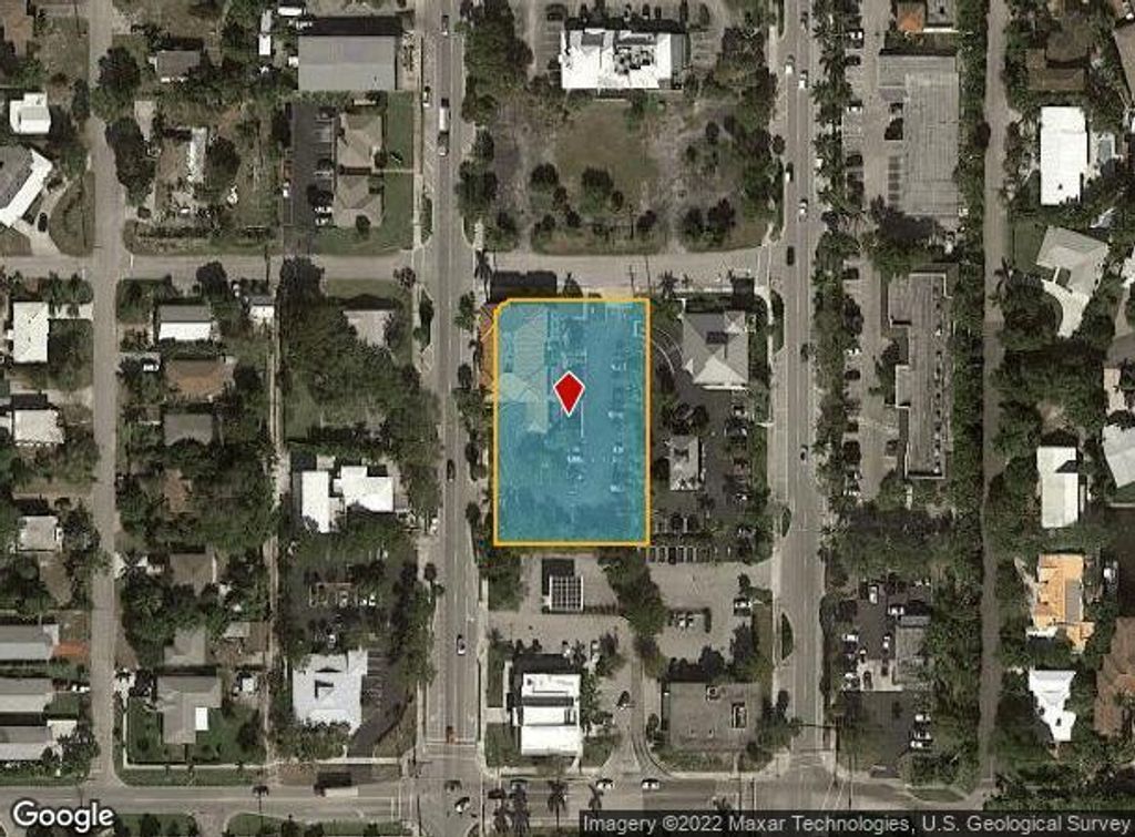 Image 3 of property listing at 909 SE 5th Avenue B, Delray Beach, FL 33483