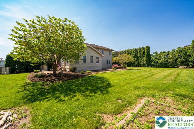 1404 Jeffrey Lane, Easton, PA 18045