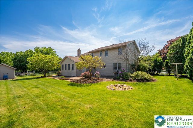 1404 Jeffrey Lane, Easton, PA 18045