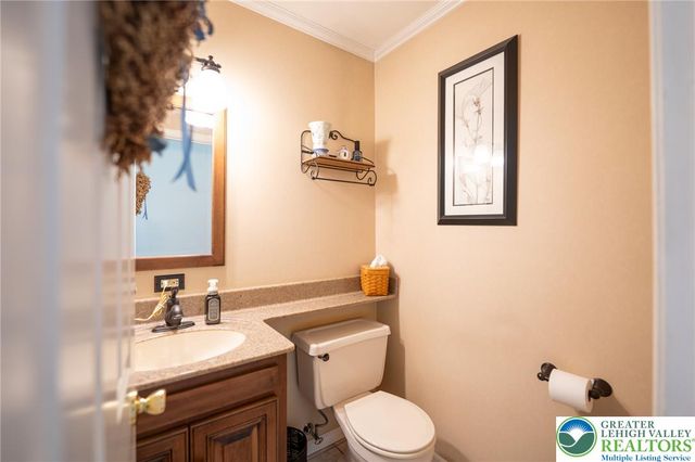 1404 Jeffrey Lane, Easton, PA 18045