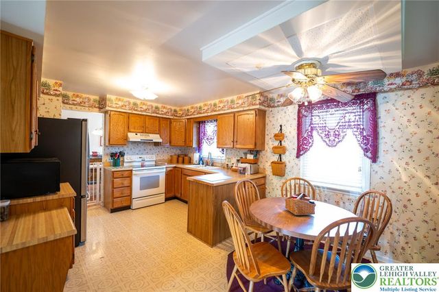 1404 Jeffrey Lane, Easton, PA 18045