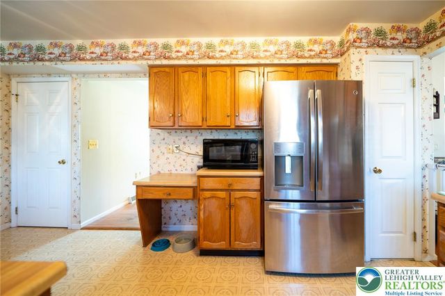 1404 Jeffrey Lane, Easton, PA 18045