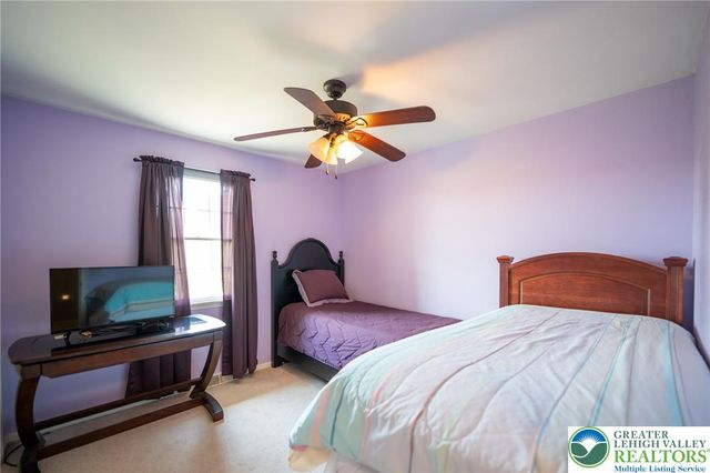 1404 Jeffrey Lane, Easton, PA 18045