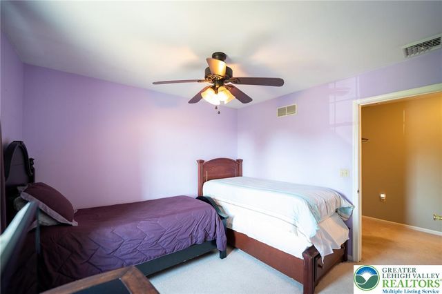 1404 Jeffrey Lane, Easton, PA 18045