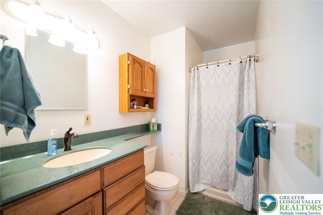 1404 Jeffrey Lane, Easton, PA 18045