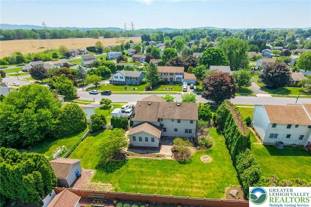 1404 Jeffrey Lane, Easton, PA 18045