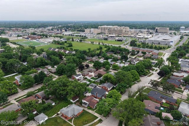 3626 Hillside Drive, Royal Oak, MI 48073