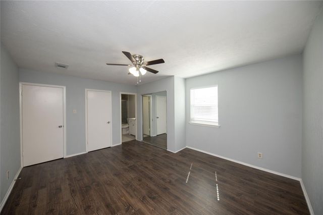 4220 Belle Park Drive, Houston, TX 77072