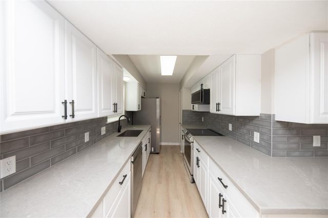4220 Belle Park Drive, Houston, TX 77072