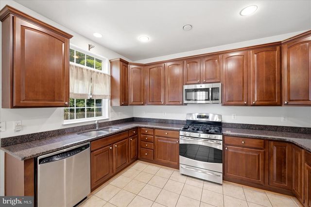 195 WOODSTREAM BLVD, Stafford, VA 22556