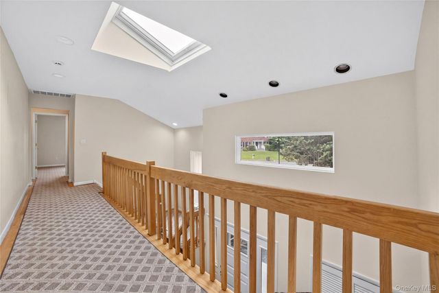 3 Leir Court, White Plains, NY 10605