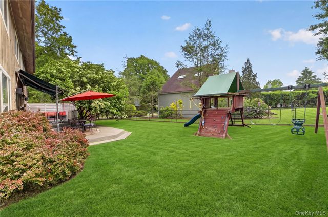 3 Leir Court, White Plains, NY 10605