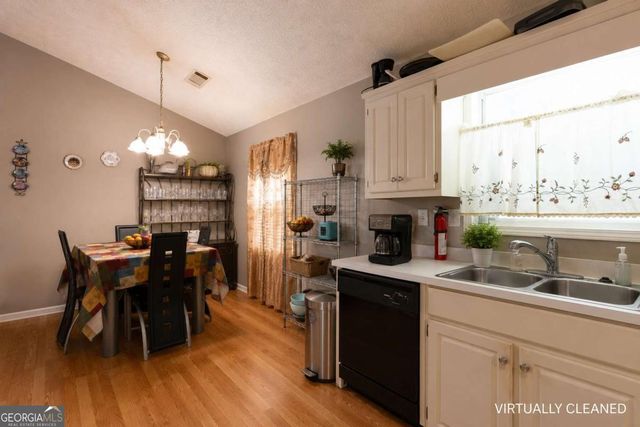 5534 Princeton Oaks Lane, Sugar Hill, GA 30518