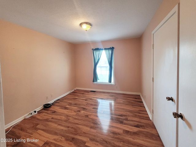 1053 Plum Run Rd, Bardstown, KY 40004