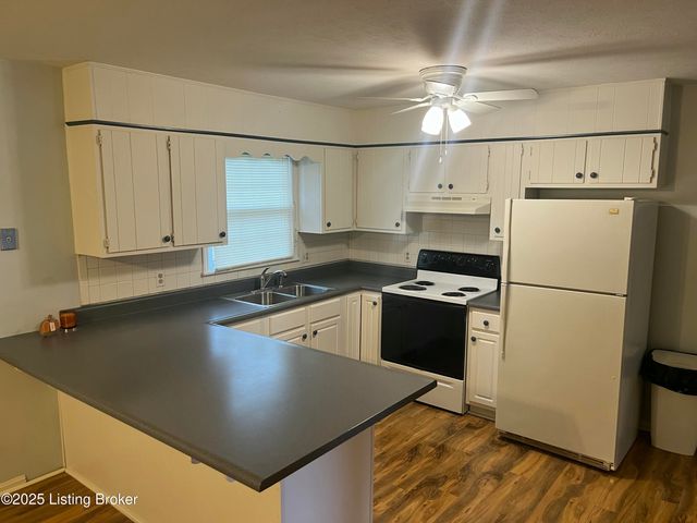 1053 Plum Run Rd, Bardstown, KY 40004