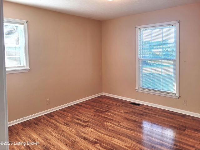 1053 Plum Run Rd, Bardstown, KY 40004