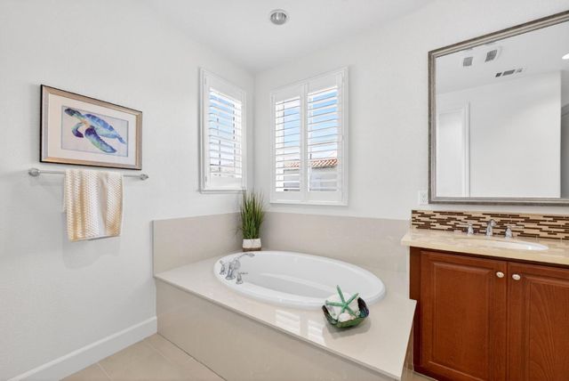 3210 La Rochelle Way, San Jose, CA 95135