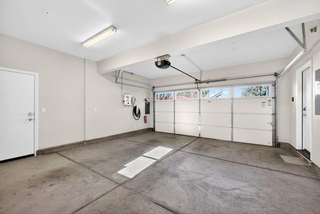 3210 La Rochelle Way, San Jose, CA 95135