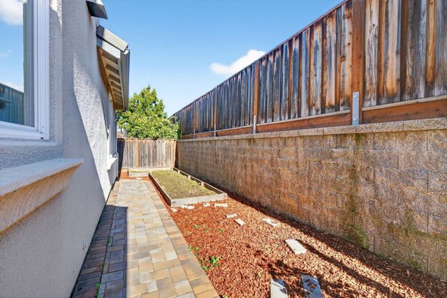 3210 La Rochelle Way, San Jose, CA 95135