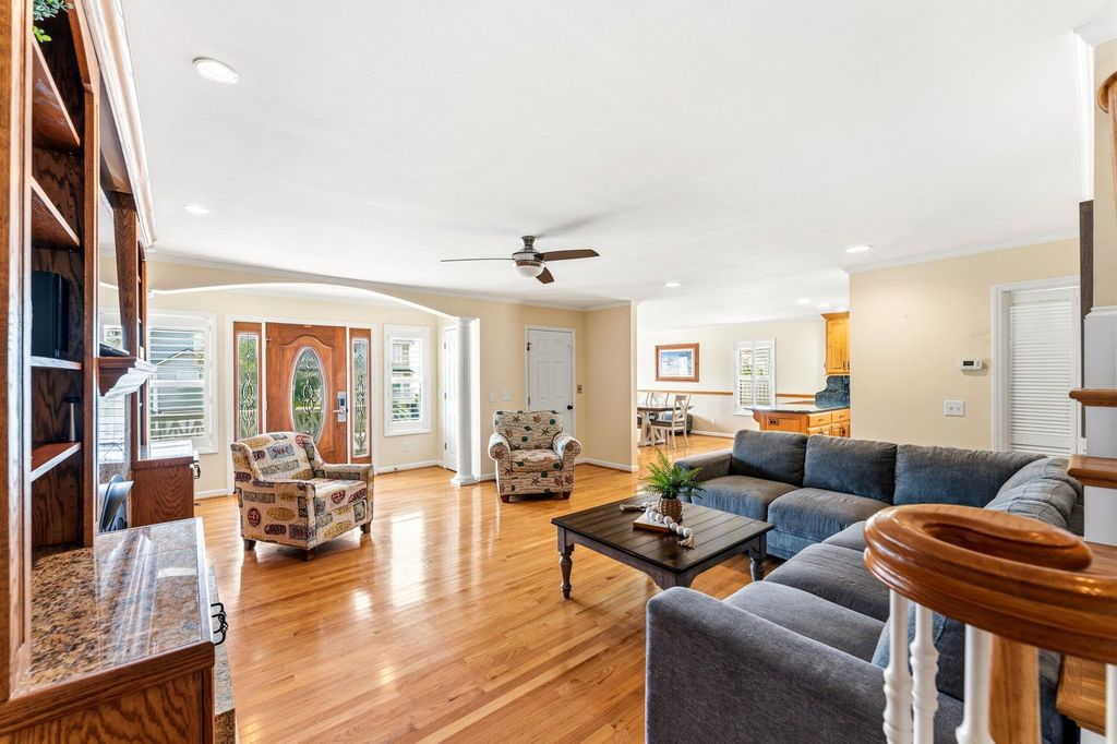 183 W Fourth St., Ocean Isle Beach, NC 28469 — photo 5