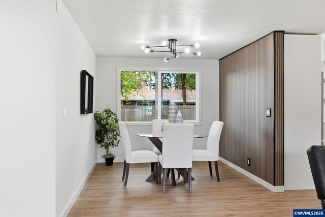 987 Travis Av, Eugene, OR 97404