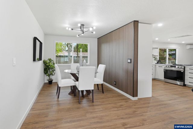 987 Travis Av, Eugene, OR 97404