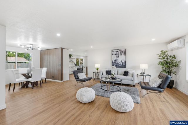 987 Travis Av, Eugene, OR 97404