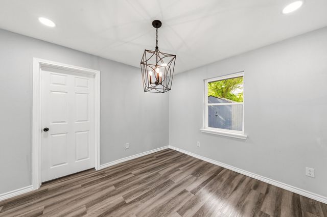 6245 Fenway Street, Dallas, TX 75217