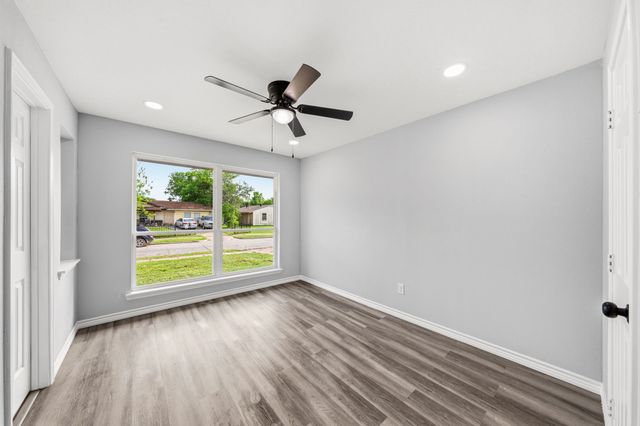 6245 Fenway Street, Dallas, TX 75217