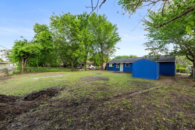 6245 Fenway Street, Dallas, TX 75217