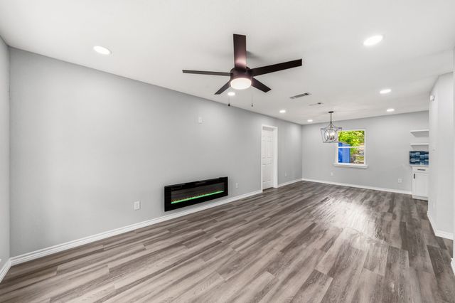 6245 Fenway Street, Dallas, TX 75217