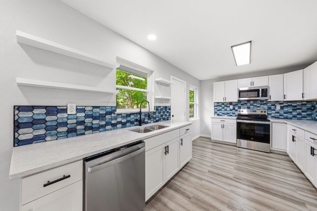 6245 Fenway Street, Dallas, TX 75217