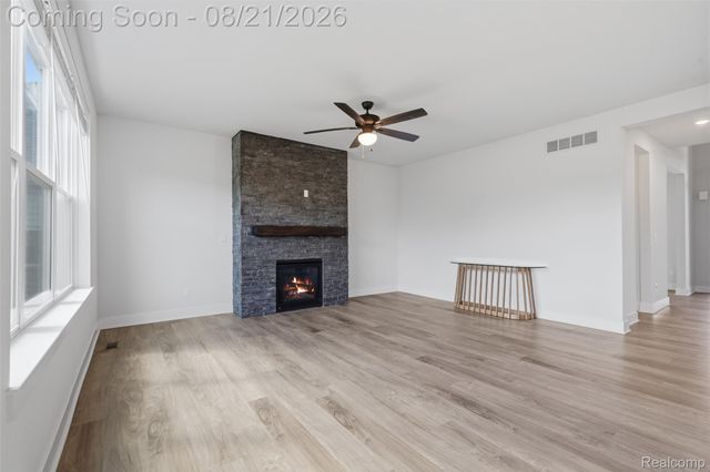 4160 Spring Meadow Drive, Sterling Heights, MI 48314