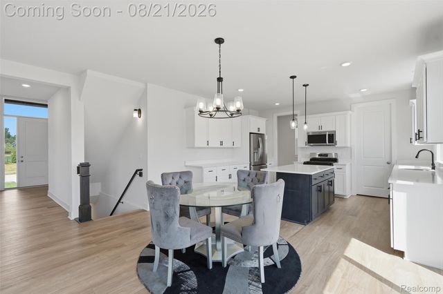 4160 Spring Meadow Drive, Sterling Heights, MI 48314