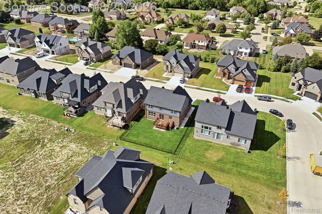 4160 Spring Meadow Drive, Sterling Heights, MI 48314