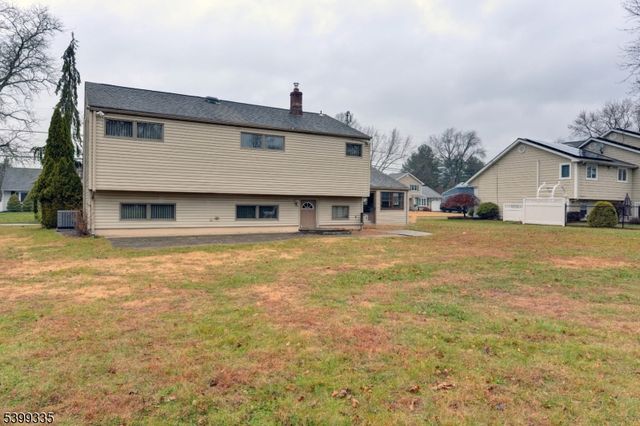 7 Parsons Rd, Lincoln Park Boro, NJ 07035