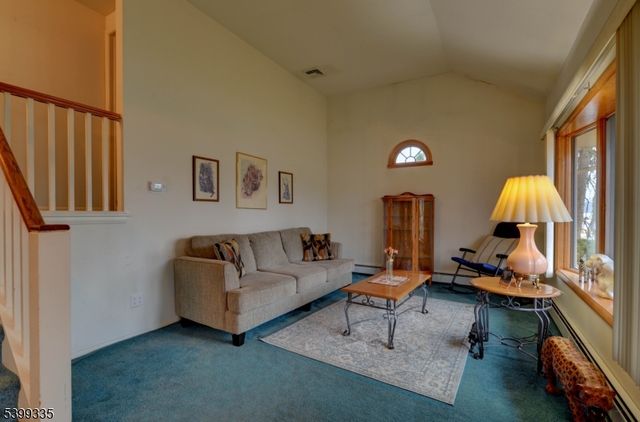 7 Parsons Rd, Lincoln Park Boro, NJ 07035