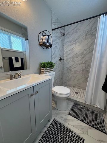 886 Badger Drive, Colorado Springs, CO 80916