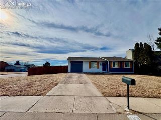 886 Badger Drive, Colorado Springs, CO 80916