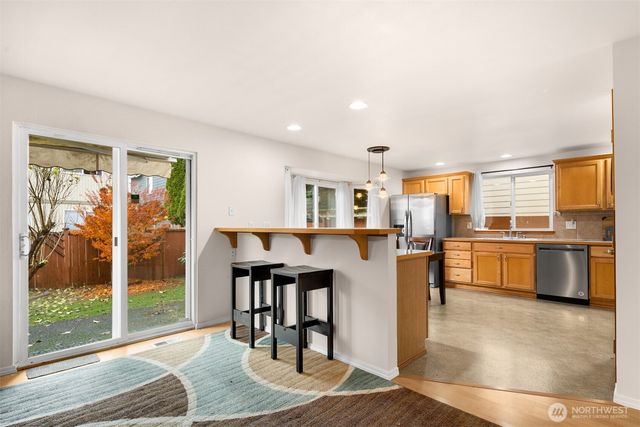 2632 NE 24th Court, Renton, WA 98056