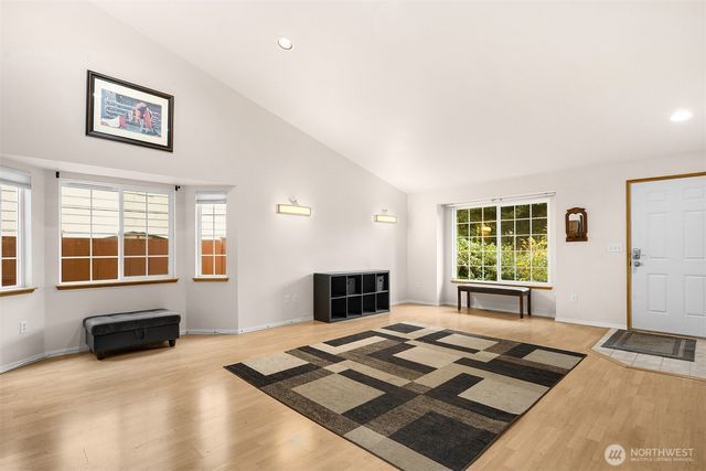 2632 NE 24th Court, Renton, WA 98056