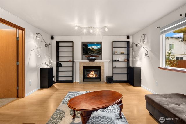 2632 NE 24th Court, Renton, WA 98056