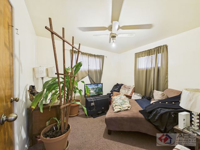 15509 Rose Drive, South Holland, IL 60473